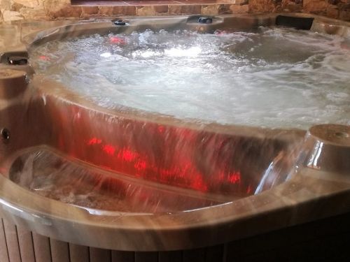 Přelivová strana vířivky MEDUZA