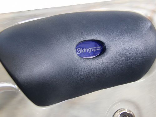 Vířivka MIRA podhlavník